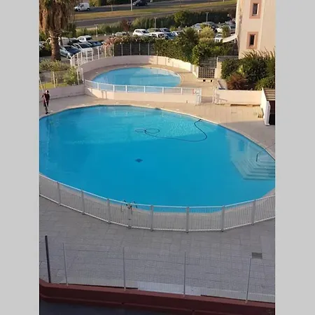 Apartamento Jolies Avec Piscines Et Parking Prive 800m De La Du Roi Le Grau-du-Roi
